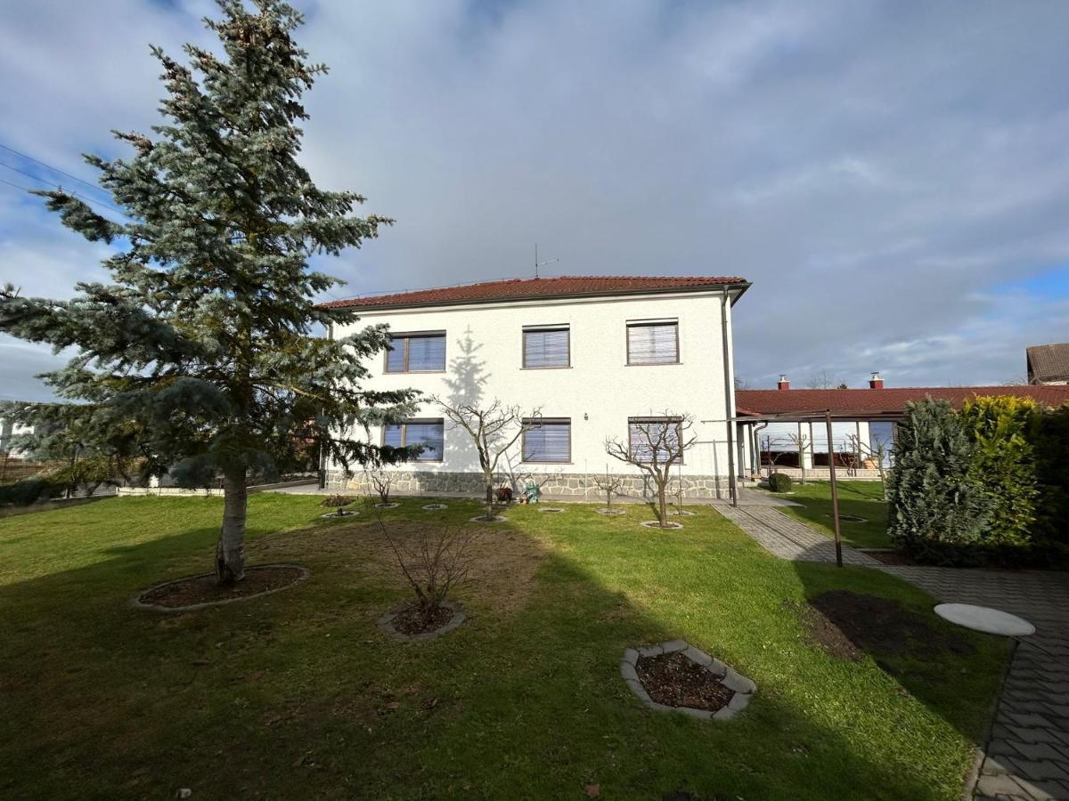 Apartman Pohoda Vsemyslice Eksteriør billede